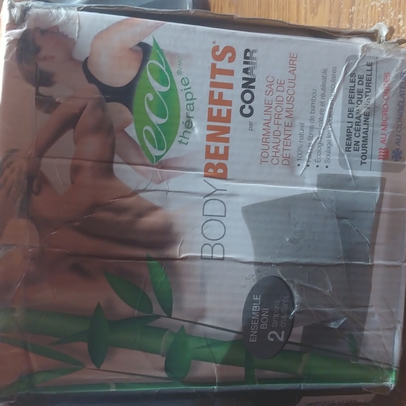 Hot/ cold healing pads by conair. - Picture 3 of 3